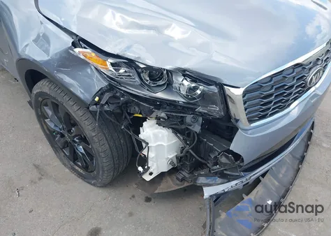 2020 Kia Sorento 3.3L S z USA, uszkodzony, nr VIN 5XYPG4A57LG690971